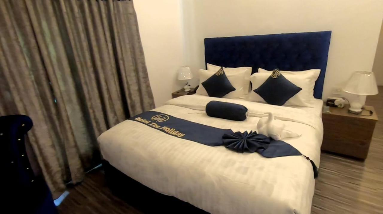 Hotel The Holiday Lahore Luaran gambar